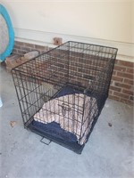 Pet crate see photos for condition