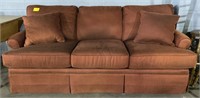(DE) FlexSteel Red Couch 79” x 36” x 36”