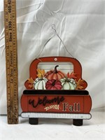 Welcome Fall Wall Hanger