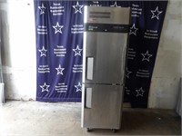 Turbo Air Refrigerator and Freezer Half Door 25"