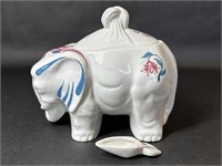 Arden Royal Pavilion Elephant Dish with Scoop