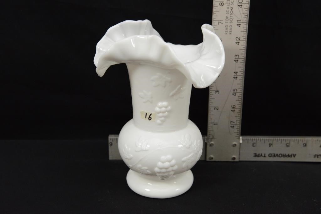 VINTAGE MILK GLASS HARVEST PATTERN RIBBON VASE