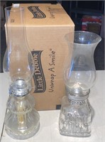 Two Gorgeous Working Oil Lamps / No Ship