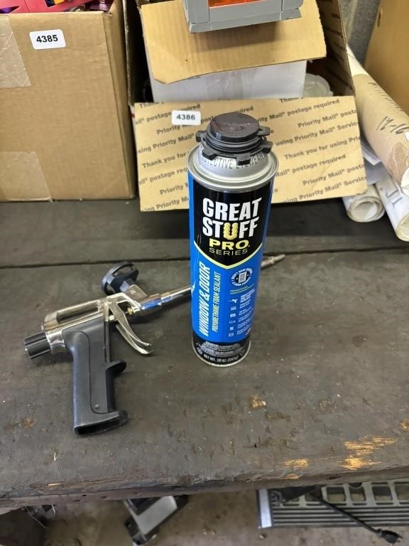 can foam sealant and spray attaching gun