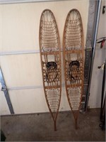 Lund Snow Shoes - 61"L