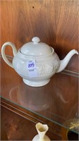 Wedgwood tea pot