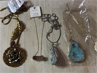 LOT OF NECKLACES