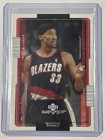 2001-02 UD MVP Basketball #138 Scottie Pippen!