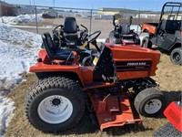 Power King 1620 hydro lawn tractor