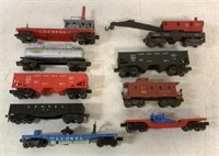 lot of 9 Lionel Train Cars