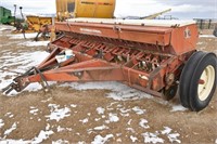 IH 510 Grain Drill