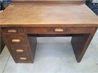 Vintage wood desk 5 drawer 29.5x 42 x 23 in