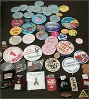 Box-Assorted Buttons & Pins