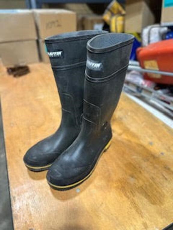 Baffin Size 13 Rubber Boots, NEW, Steel Toe