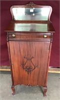 Gorgeous Antique Mahogany Sheet Music Stand