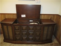 Zenith Record Player (cabinet)