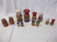 WOODEN S&P SHAKERS