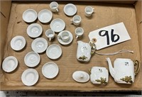 22 Pieces of Children's Tea China Set
