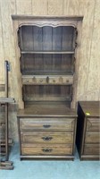 Dresser with hutch top 30“ x 17 1/2” x 75 1/2“