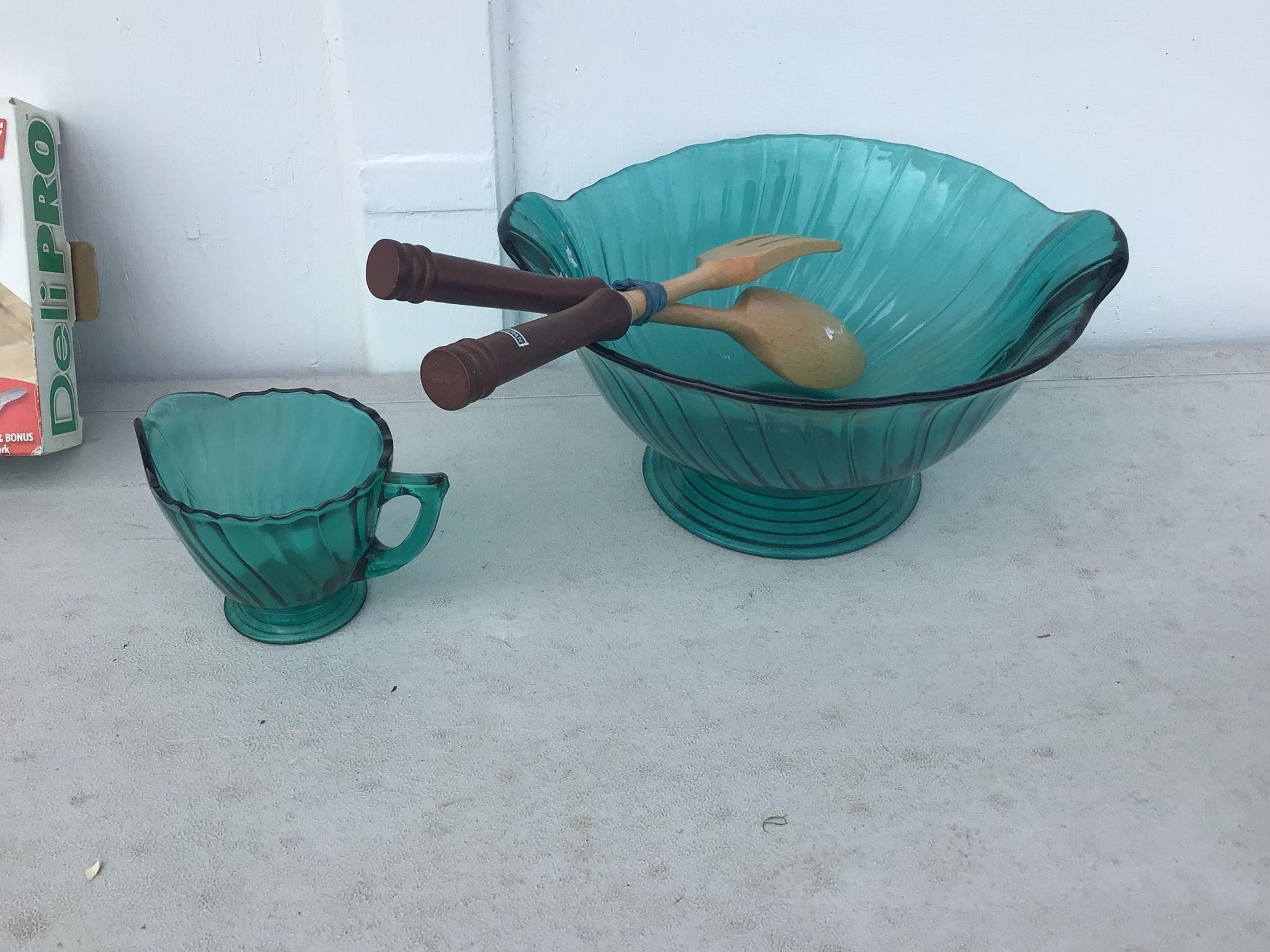 BLUE GLASS SALAD BOWL AND CREAMER