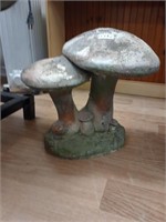 Concrete mushrooms