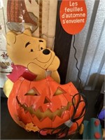 Winnie the Pooh plaque
Pumpkin light