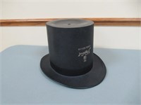 Plastic Gentleman's Hat/Chapeau homme en plastique