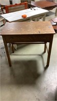 34x20x30 wooden  desk with 1 drawer