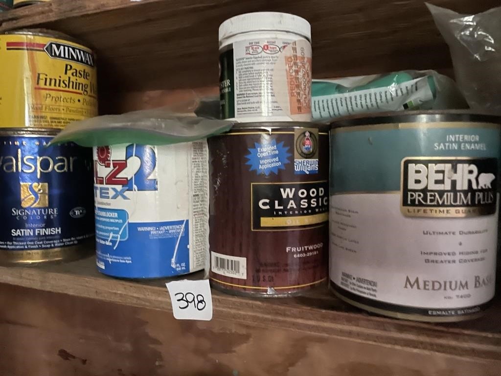 Shelf Lot (Paints and Stains)