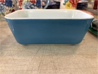 Small Pyrex dish