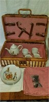 Beatrix Potter Peter Rabbit Tea Set Wicker Basket