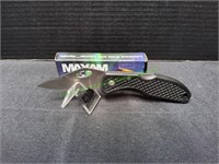 Maxam Black Pocket Knife w/ Clip