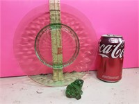 Green Glass Frog & 8" Plate
