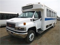 2009 GMC C5500 Para Transit Bus