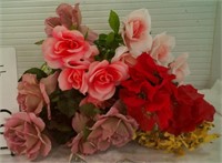 ASSORTMENT OF BUNDLE OF DECORATED FLOWERS