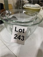 General Electric Heavy Glass Mixing Bowls