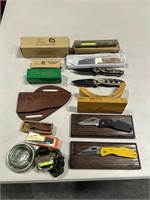 DUCKS UNLIMITED KNIVES, FLASHLIGHTS, & STANDS