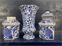 3 BLUE AND WHITE PORCELAIN PIECES