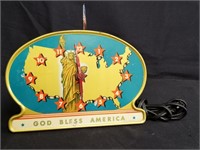 Vintage God Bless America Statue of Liberty clock