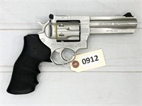 LIKE NEW Ruger GP100 327ca revolver, s#175-82279,