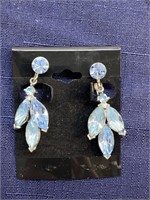 Blue stone clip earrings