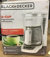 Black Decker 12 Cup Programmable Coffeemaker
