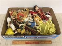 MIXED VINTAGE DOLLS- INLCUDING SLEEPY EYES