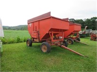 FICKLIN 185 GRAVITY WAGON WITH RUNNING GEAR WITH