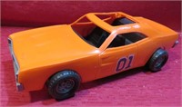 Retro Dukes of Hazzard Plastic General Lee Car