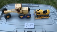 Tonka grader and bulldozer (2)