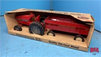 ERTL IH Tractor & Wagon Farm Set
