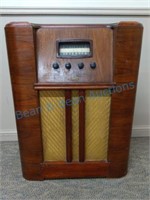 Walnut coronado floor model radio