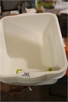 4 Dish Pan Containers