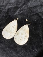 Leather earrings distressed